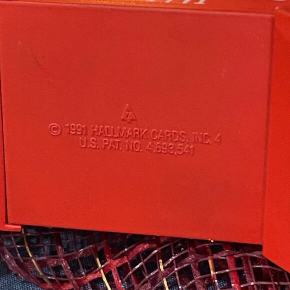 1991 Hallmark Ornament  "Chris Mouse Mail"  #7 Collectors Series Lighted-CUTE - Picture 11 of 12